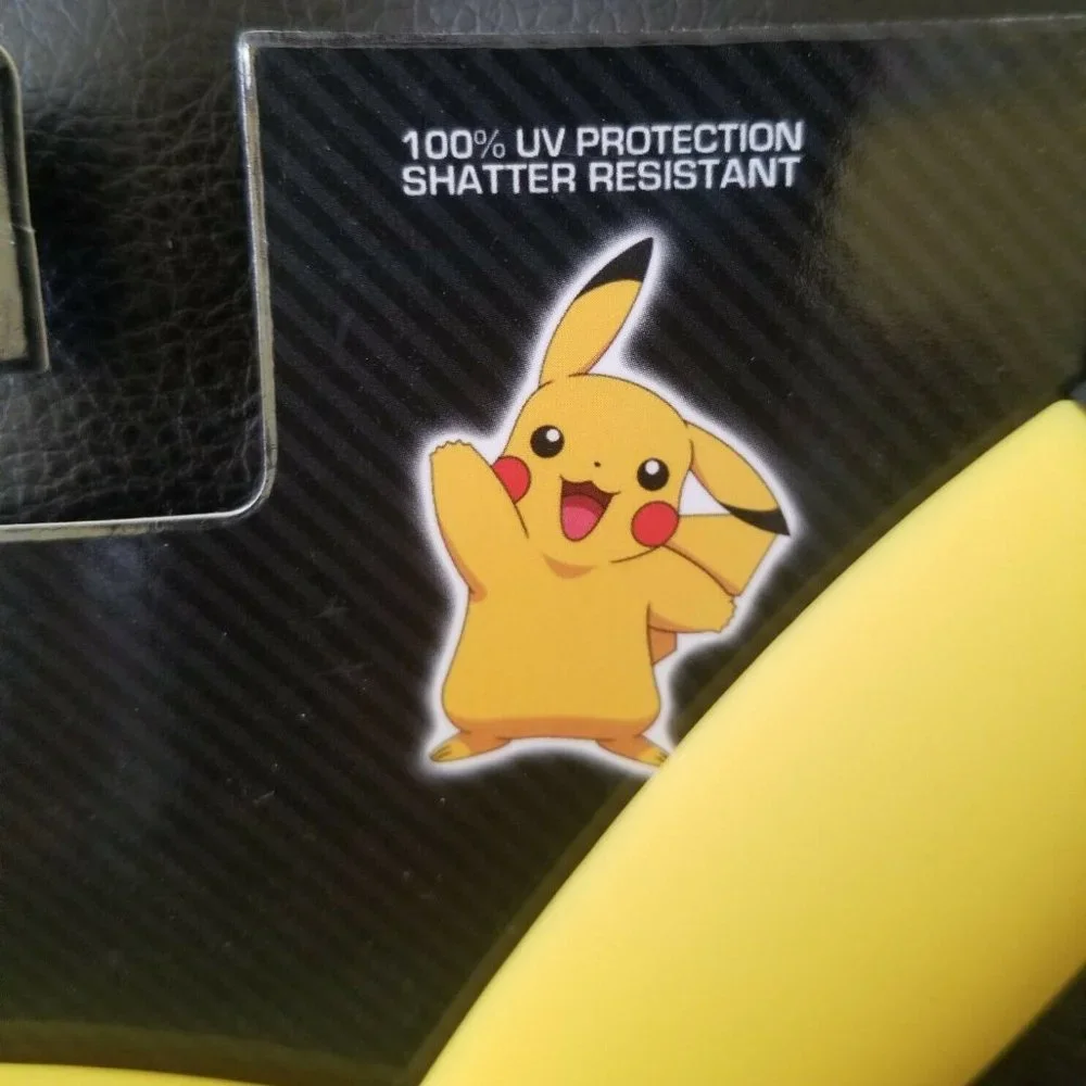 NWT POKEMON PIKACHU SUNSTACHE MASK & UV PROTECTION SHATTER RESISTANT SUNGLASSES